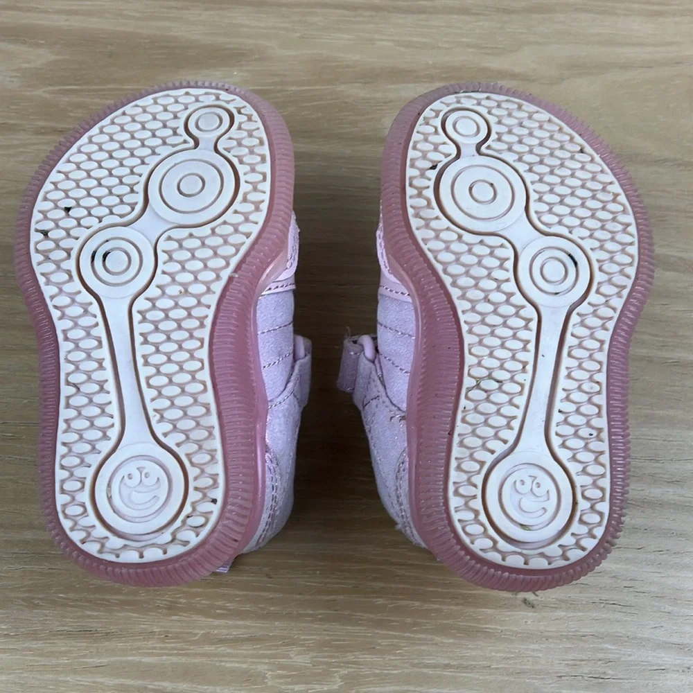 Stride Rite Sabina Sneakers (toddler size 4)